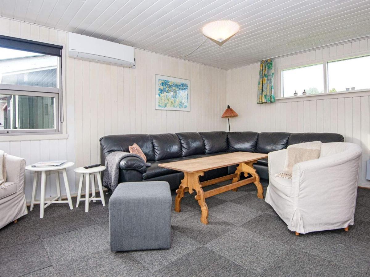 6 Person Holiday Home In Hvide Sande Nørre Lyngvig Eksteriør billede
