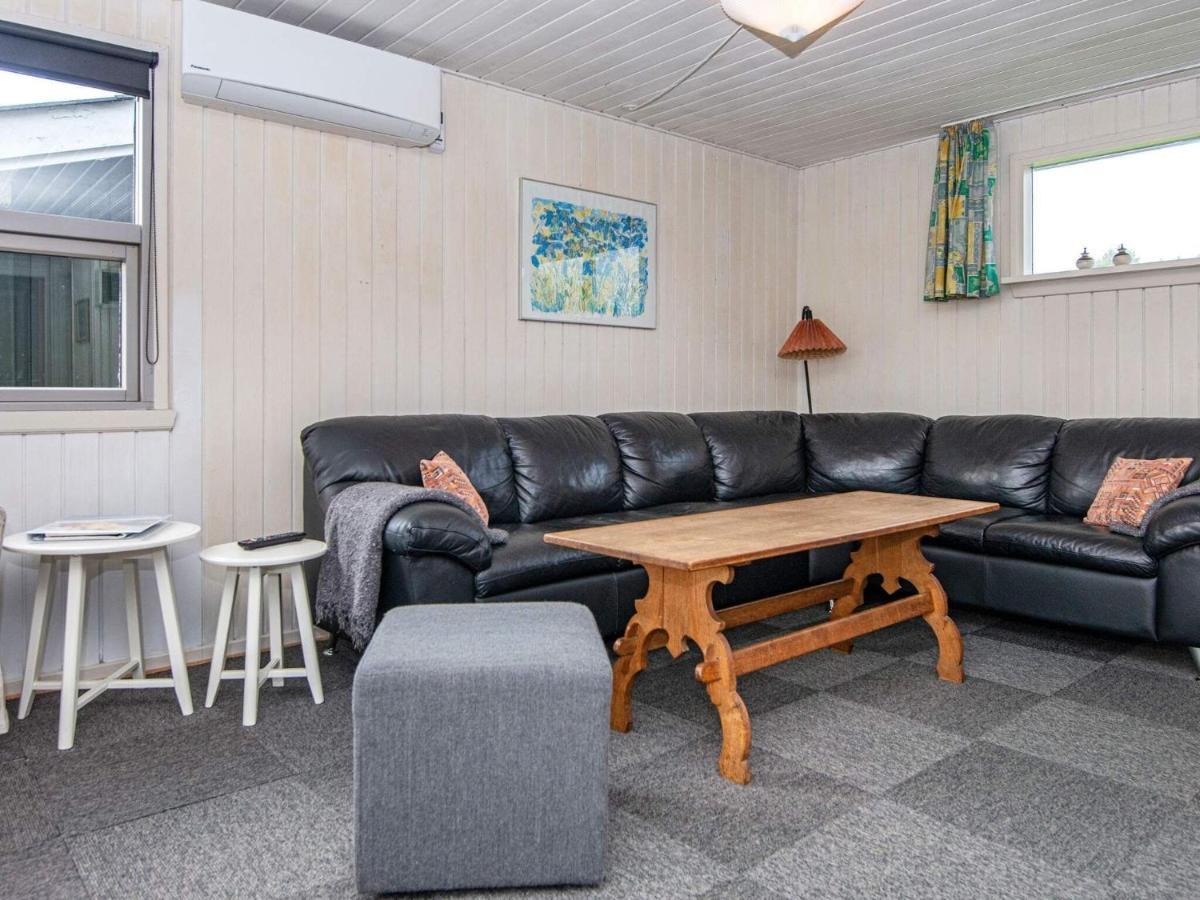 6 Person Holiday Home In Hvide Sande Nørre Lyngvig Eksteriør billede